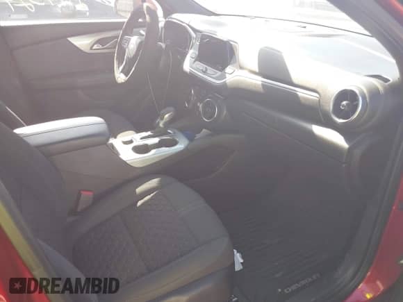 2022 Chevrolet Blazer LT с VIN 3GNKBCR43NS133014, выставлен на аукционе IAAI как лот 42797327 с пробегом 38 508 миль миль и . История ставок и продаж доступна на DreamBid. Изображение 5.