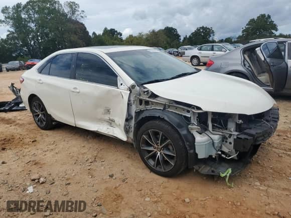 2015 Toyota Camry XSE с VIN 4T1BK1FKXFU568013, выставлен на аукционе Copart как лот 82356405 с пробегом 107 541 миль миль и Списание • Salvage title. История ставок и продаж доступна на DreamBid. Изображение 4.