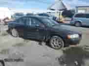 2008 Volvo S60 2.5T с VIN YV1RH592182670409, выставлен на аукционе Copart как лот 69821455 с пробегом 182 228 миль миль и Списание • Salvage title. История ставок и продаж доступна на DreamBid. Изображение 4.