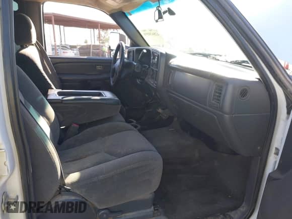 2005 Chevrolet Silverado 1500 LS с VIN 2GCEC13T851318372, выставлен на аукционе IAAI как лот 42863059 с пробегом 223 540 миль миль и . История ставок и продаж доступна на DreamBid. Изображение 5.