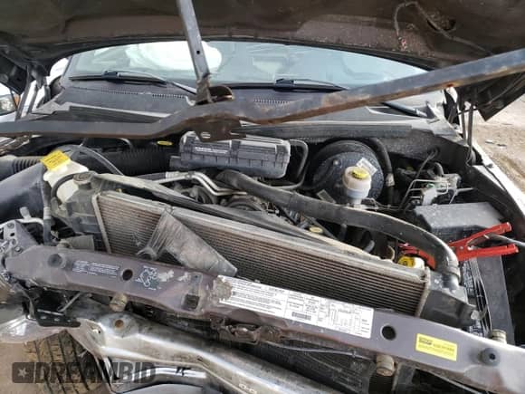 1998 Dodge 1500 с VIN 3B7HF13Z2WG201369, выставлен на аукционе Copart как лот 37128143 с пробегом 187 319 миль миль и Списание • Salvage title. История ставок и продаж доступна на DreamBid. Изображение 11.