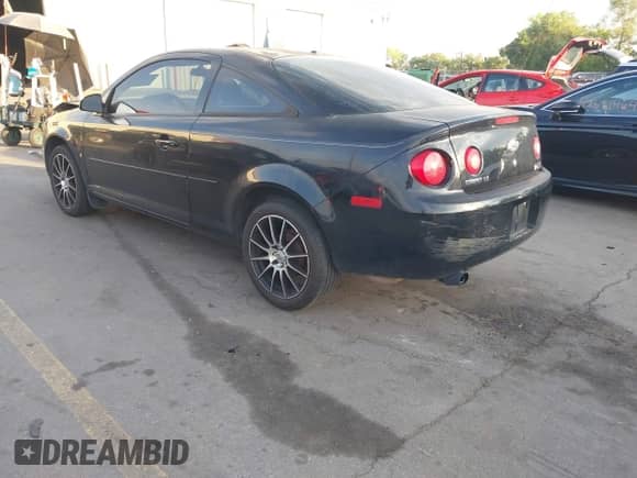2008 Chevrolet Cobalt LS with VIN 1G1AK18F087340886, listed as a IAAI auction lot 42633494 with 206,911 mi miles and . Bid and sale history available at DreamBid. Image 3.