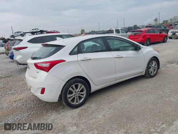2013 Hyundai Elantra с VIN KMHD35LE1DU035377, выставлен на аукционе IAAI как лот 43281438 с пробегом 109 572 миль миль и . История ставок и продаж доступна на DreamBid. Изображение 4.