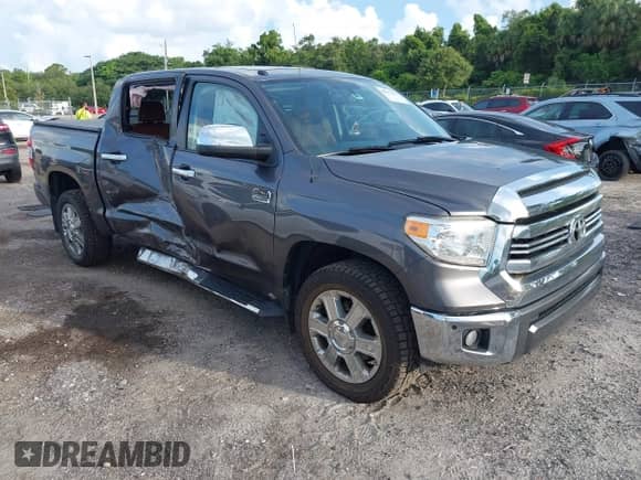 2016 Toyota Tundra Platinum with VIN 5TFGW5F15GX206832, listed as a IAAI auction lot 42657689 with 101,462 mi miles and . Bid and sale history available at DreamBid. Image 1.