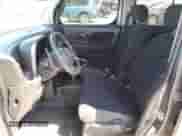 2014 Nissan Cube S z VIN JN8AZ2KR0ET353043, wystawiony jako Copart lot #57608715 z przebiegiem 158 859 mil mil oraz Szkoda całkowita • Salvage title. Historia ofert i sprzedaży dostępna na DreamBid. Obrazek 7.