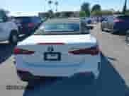 2025 BMW 4 Series M440i z VIN WBA63DB09SCU30887, wystawiony jako IAAI lot #43274478 z przebiegiem 5 000 mil mil oraz . Historia ofert i sprzedaży dostępna na DreamBid. Obrazek 16.