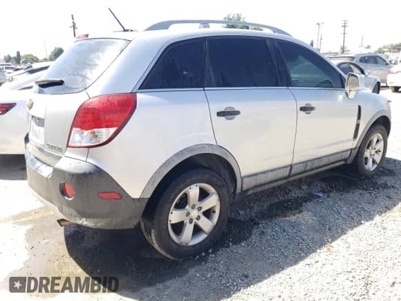 2012 Chevrolet Captiva Sport LS с VIN 3GNAL2EK5CS575877, выставлен на аукционе Copart как лот 68696054 с пробегом 188 728 миль миль и Списание • Salvage title. История ставок и продаж доступна на DreamBid. Изображение 3.