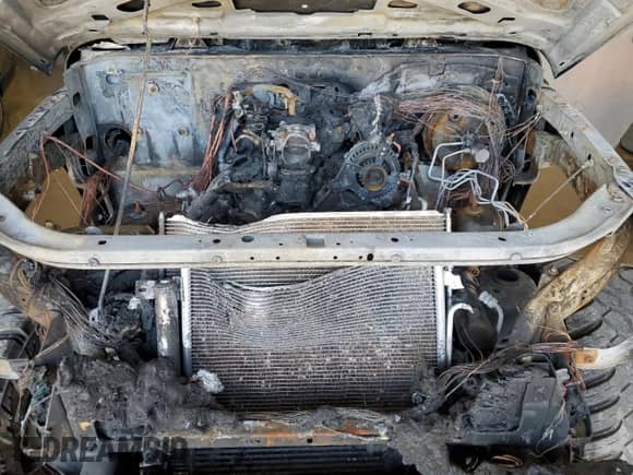 2008 Jeep Wrangler Unlimited X z VIN 1J4GB39198L517999, wystawiony jako Copart lot #48200225 z przebiegiem Nie podano mil oraz Nie do naprawy • Non repairable. Historia ofert i sprzedaży dostępna na DreamBid. Obrazek 12.