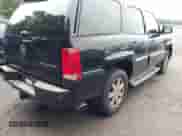 2004 Cadillac Escalade z VIN 1GYEK63N94R224759, wystawiony jako IAAI lot #43024298 z przebiegiem 274 104 mil mil oraz . Historia ofert i sprzedaży dostępna na DreamBid. Obrazek 4.