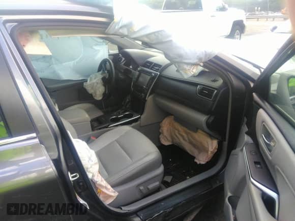 2016 Toyota Camry XLE с VIN 4T1BF1FK2GU527753, выставлен на аукционе IAAI как лот 42742790 с пробегом Не указан миль и . История ставок и продаж доступна на DreamBid. Изображение 5.