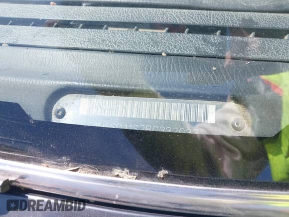 1994 Nissan Frontier with VIN 1N6SD11S2RC332033, listed as a IAAI auction lot 42105869 with 244,800 mi miles and . Bid and sale history available at DreamBid. Image 9.