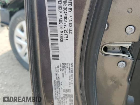 2020 Dodge Journey SE Value with VIN 3C4PDCAB7LT261766, listed as a Copart auction lot 67032355 with 54,961 mi miles and Salvage title. Bid and sale history available at DreamBid. Image 13.