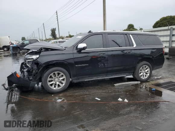 2021 Chevrolet Suburban Premier с VIN 1GNSKFKD1MR338361, выставлен на аукционе Copart как лот 46243075 с пробегом 78 116 миль миль и Списание • Salvage title. История ставок и продаж доступна на DreamBid. Изображение 1.