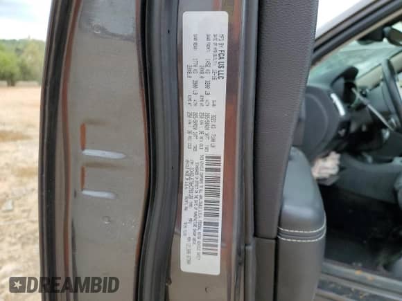 2017 Dodge Durango Citadel Anodized Platinum с VIN 1C4SDJET8HC753128, выставлен на аукционе Copart как лот 52612705 с пробегом 169 608 миль миль и Списание • Salvage title. История ставок и продаж доступна на DreamBid. Изображение 16.