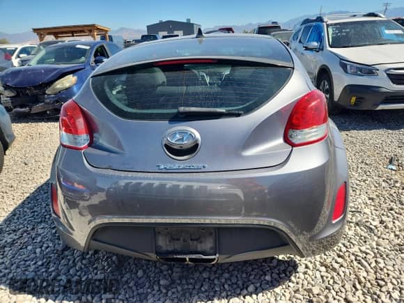 2014 Hyundai Veloster с VIN KMHTC6AD2EU208305, выставлен на аукционе Copart как лот 81756115 с пробегом Не указан миль и Списание • Salvage title. История ставок и продаж доступна на DreamBid. Изображение 6.