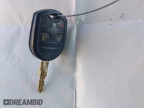 2013 Ford F-250 XL with VIN 1FT7W2BT1DEA31167, listed as a IAAI auction lot 43048680 with 208,065 mi miles and . Bid and sale history available at DreamBid. Image 11.