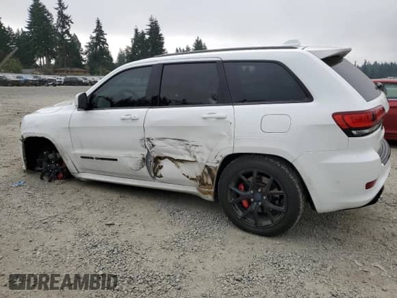 2018 Jeep Grand Cherokee SRT z VIN 1C4RJFDJ9JC475253, wystawiony jako Copart lot #71706145 z przebiegiem 55 552 mil mil oraz Szkoda całkowita • Salvage title. Historia ofert i sprzedaży dostępna na DreamBid. Obrazek 2.