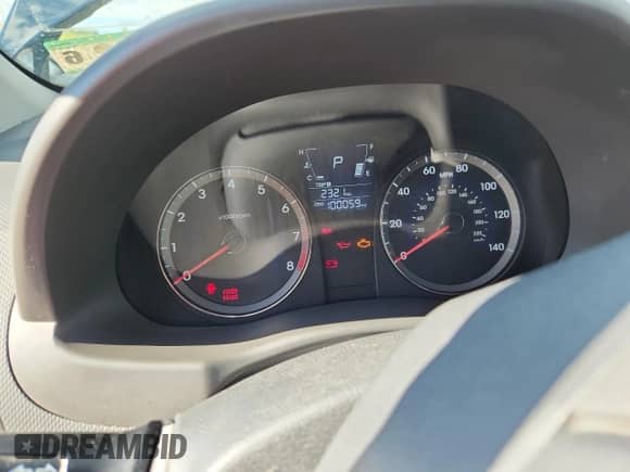 2012 Hyundai Accent GLS z VIN KMHCT4AE0CU062657, wystawiony jako Copart lot #70486255 z przebiegiem 100 059 mil mil oraz Szkoda całkowita • Salvage title. Historia ofert i sprzedaży dostępna na DreamBid. Obrazek 9.