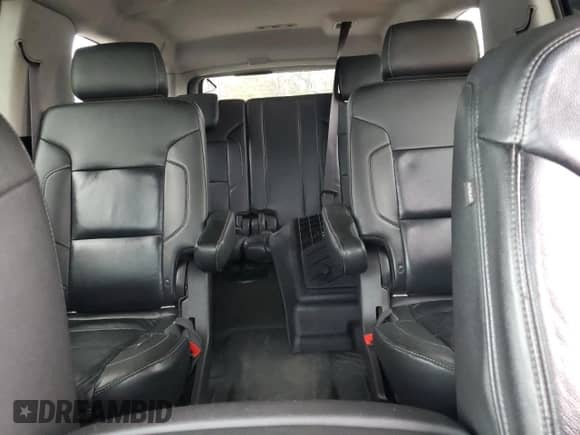 2016 Chevrolet Suburban LT with VIN 1GNSKHKC8GR405917, listed as a Copart auction lot 82617755 with 328,636 mi miles and Clean title. Bid and sale history available at DreamBid. Image 10.