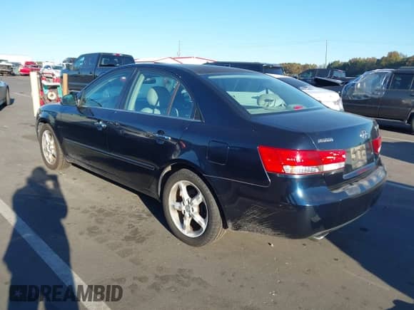 2006 Hyundai Sonata GLS with VIN 5NPEU46FX6H027599, listed as a IAAI auction lot 43504931 with 214,229 mi miles and . Bid and sale history available at DreamBid. Image 3.