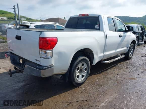 2012 Toyota Tundra с VIN 5TFUM5F16CX032465, выставлен на аукционе IAAI как лот 42460427 с пробегом 273 997 миль миль и . История ставок и продаж доступна на DreamBid. Изображение 4.