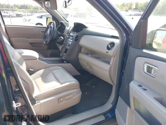 2013 Honda Pilot EX-L с VIN 5FNYF4H75DB063094, выставлен на аукционе IAAI как лот 42412032 с пробегом 128 725 миль миль и . История ставок и продаж доступна на DreamBid. Изображение 5.