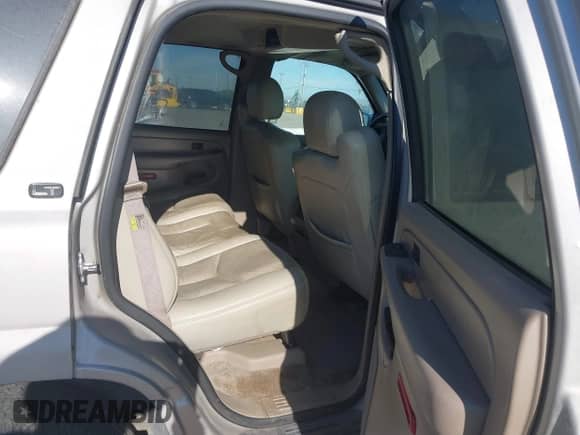 2004 Chevrolet Tahoe LT с VIN 1GNEK13T14J299243, выставлен на аукционе IAAI как лот 43049567 с пробегом 271 880 миль миль и . История ставок и продаж доступна на DreamBid. Изображение 8.