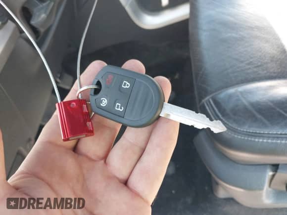 2013 Ford F-150 XL с VIN 1FTFW1ET2DKE11105, выставлен на аукционе IAAI как лот 42261319 с пробегом 157 723 миль миль и . История ставок и продаж доступна на DreamBid. Изображение 11.