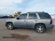 2009 Chevrolet TrailBlazer 1LT with VIN 1GNDT33S392101677, listed as a IAAI auction lot 43109854 with 186,821 mi miles and . Bid and sale history available at DreamBid. Image 13.