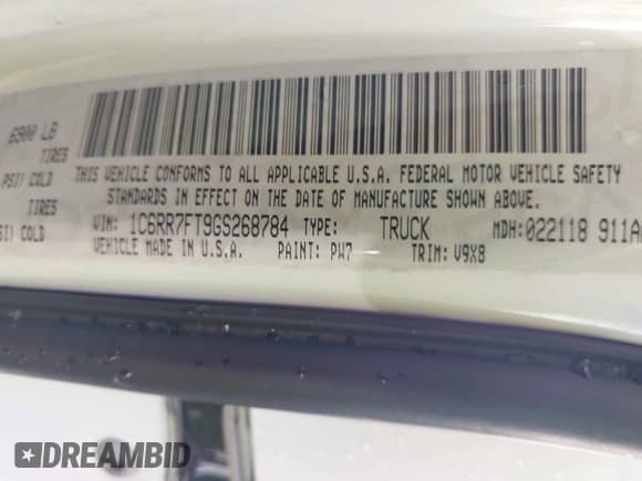 2016 Ram 1500 ST z VIN 1C6RR7FT9GS268784, wystawiony jako IAAI lot #43392081 z przebiegiem 150 533 mil mil oraz . Historia ofert i sprzedaży dostępna na DreamBid. Obrazek 9.