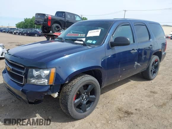 2012 Chevrolet Tahoe Commercial с VIN 1GNLC2E02CR315009, выставлен на аукционе IAAI как лот 42525280 с пробегом 232 254 миль миль и . История ставок и продаж доступна на DreamBid. Изображение 2.