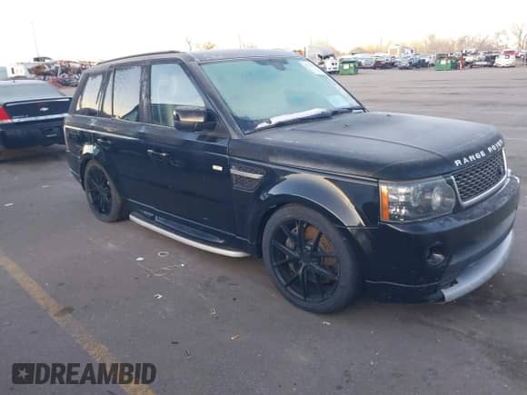 2013 Land Rover Range Rover Sport SC с VIN SALSH2E42DA795635, выставлен на аукционе IAAI как лот 41312989 с пробегом 144 698 миль миль и . История ставок и продаж доступна на DreamBid. Изображение 1.