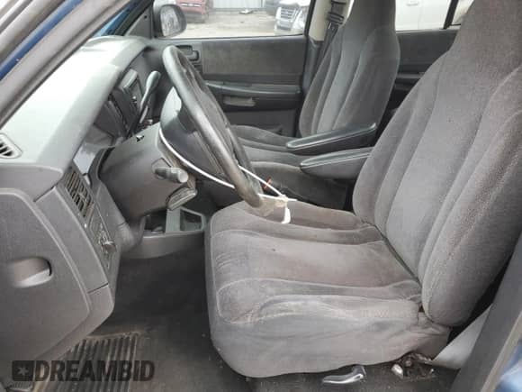 2004 Dodge Dakota Sport с VIN 1D7HL38K34S524373, выставлен на аукционе Copart как лот 47270165 с пробегом 158 308 миль миль и Списание • Salvage title. История ставок и продаж доступна на DreamBid. Изображение 7.