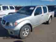 2011 Nissan Frontier Pro-4X z VIN 1N6AD0EV3BC434991, wystawiony jako IAAI lot #42086934 z przebiegiem 189 908 mil mil oraz . Historia ofert i sprzedaży dostępna na DreamBid. Obrazek 17.