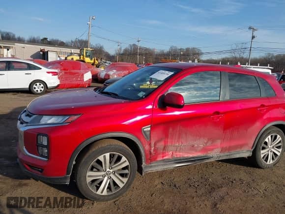 2021 Mitsubishi Outlander ES z VIN JA4APUAU6MU034395, wystawiony jako IAAI lot #41405234 z przebiegiem 38 466 mil mil oraz . Historia ofert i sprzedaży dostępna na DreamBid. Obrazek 17.