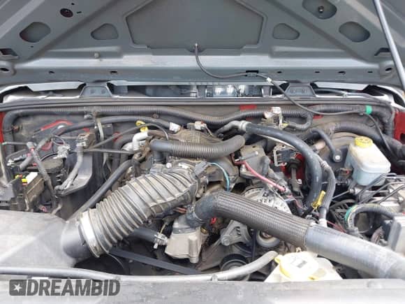 2008 Jeep Wrangler Unlimited X с VIN 1J4GB39178L625537, выставлен на аукционе IAAI как лот 42302408 с пробегом 266 791 миль миль и . История ставок и продаж доступна на DreamBid. Изображение 10.