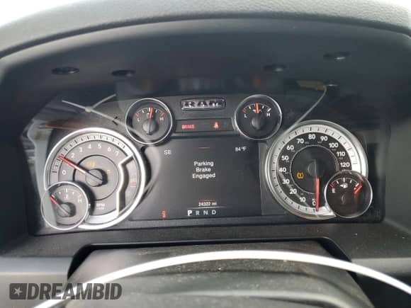 2023 Ram 1500 SLT z VIN 3C6RR7LG5PG661034, wystawiony jako Copart lot #60096515 z przebiegiem 24 322 mil mil oraz Czysty tytuł • Clean title. Historia ofert i sprzedaży dostępna na DreamBid. Obrazek 9.