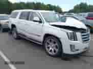 2019 Cadillac Escalade ESV Luxury с VIN 1GYS4HKJ7KR257246, выставлен на аукционе IAAI как лот 43197847 с пробегом Не указан миль и . История ставок и продаж доступна на DreamBid. Изображение 1.