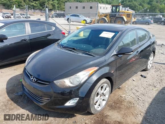 2013 Hyundai Elantra GLS с VIN KMHDH4AE3DU614403, выставлен на аукционе IAAI как лот 42809499 с пробегом 157 164 миль миль и . История ставок и продаж доступна на DreamBid. Изображение 18.