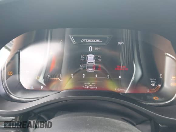 2025 Ram 1500 Rebel z VIN 1C6SRFLP5SN658193, wystawiony jako IAAI lot #42648676 z przebiegiem 11 099 mil mil oraz . Historia ofert i sprzedaży dostępna na DreamBid. Obrazek 7.