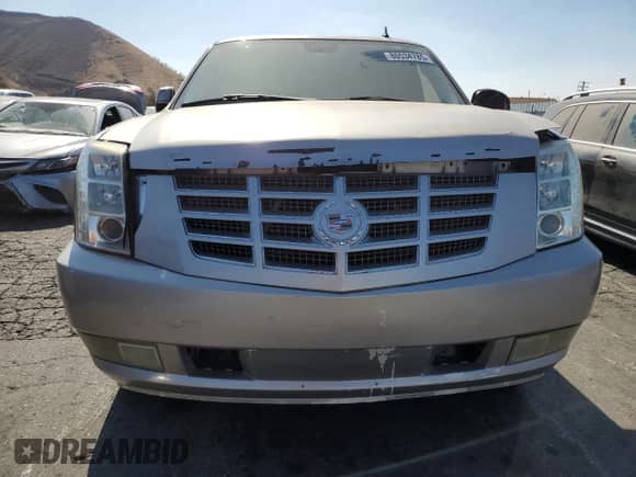 2008 Cadillac Escalade with VIN 1GYEC63868R127158, listed as a Copart auction lot 80534785 with 80,526 mi miles and Salvage title. Bid and sale history available at DreamBid. Image 5.