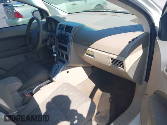 2007 Dodge Caliber with VIN 1B3HB28B47D286521, listed as a IAAI auction lot 42887649 with 200,237 mi miles and . Bid and sale history available at DreamBid. Image 5.