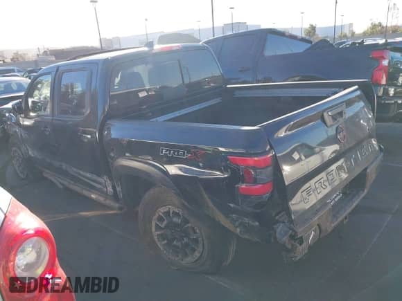 2024 Nissan Frontier SV z VIN 1N6ED1EJ6RN652071, wystawiony jako IAAI lot #41218027 z przebiegiem 16 061 mil mil oraz . Historia ofert i sprzedaży dostępna na DreamBid. Obrazek 14.