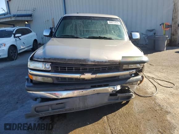 2000 Chevrolet Silverado 1500 LS z VIN 2GCEC19T9Y1249882, wystawiony jako Copart lot #84471475 z przebiegiem 213 077 mil mil oraz Szkoda całkowita • Salvage title. Historia ofert i sprzedaży dostępna na DreamBid. Obrazek 5.