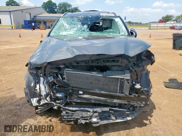 2024 Hyundai Palisade Calligraphy with VIN KM8R7DGE2RU687396, listed as a Copart auction lot 67785515 with 32,889 mi miles and Salvage title. Bid and sale history available at DreamBid. Image 5.