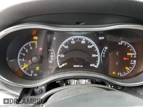 2020 Jeep Grand Cherokee Altitude z VIN 1C4RJFAG2LC326761, wystawiony jako Copart lot #69127785 z przebiegiem 88 556 mil mil oraz Nie do naprawy • Non repairable. Historia ofert i sprzedaży dostępna na DreamBid. Obrazek 9.