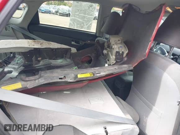 2015 Toyota Prius Persona Series with VIN JTDKN3DU2F0410901, listed as a IAAI auction lot 43292409 with 143,337 mi miles and . Bid and sale history available at DreamBid. Image 8.