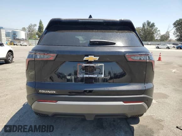 2026 Chevrolet Equinox FWD LT с VIN 3GNAXHEG5TL142797, выставлен на аукционе Copart как лот 68469635 с пробегом 2 006 миль миль и Списание • Salvage title. История ставок и продаж доступна на DreamBid. Изображение 6.