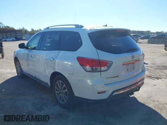 2014 Nissan Pathfinder Platinum with VIN 5N1AR2MN7EC644219, listed as a IAAI auction lot 43567444 with 249,678 mi miles and . Bid and sale history available at DreamBid. Image 3.