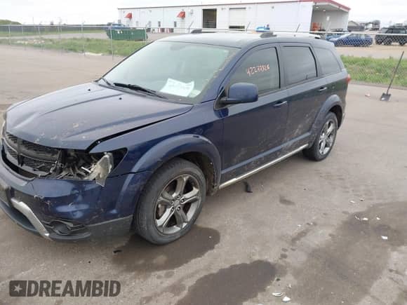 2017 Dodge Journey Crossroad Plus with VIN 3C4PDDGG0HT639006, listed as a IAAI auction lot 42277326 with 149,258 mi miles and . Bid and sale history available at DreamBid. Image 2.